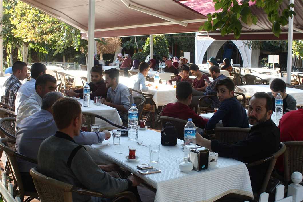 Çelikhan’da 40 Öğrenci Kahramanmaraş Gezisine Götürüldü