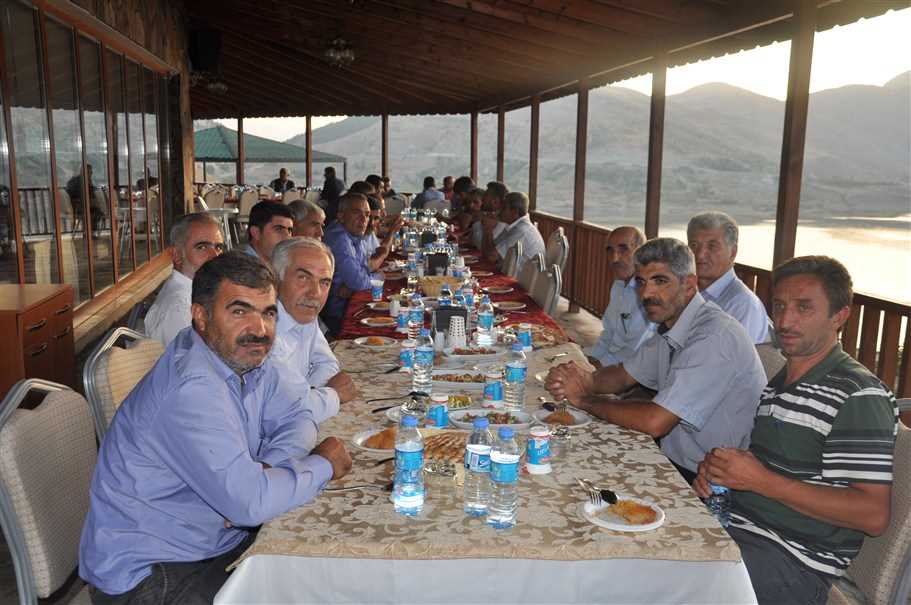 KAYMAKAM VEDA YEMEĞİ