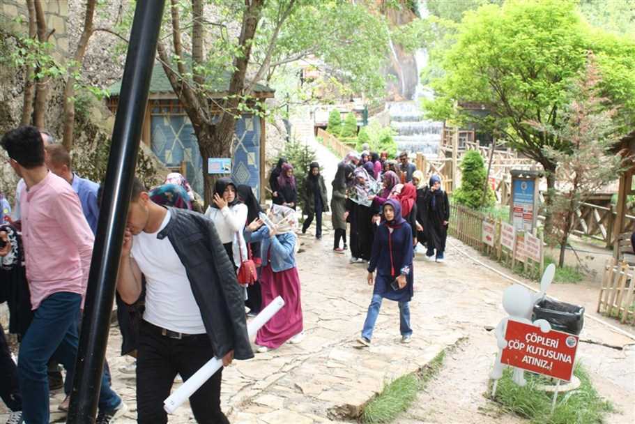 60 Öğrenci, Malatya Kitap Fuarına Götürüldü