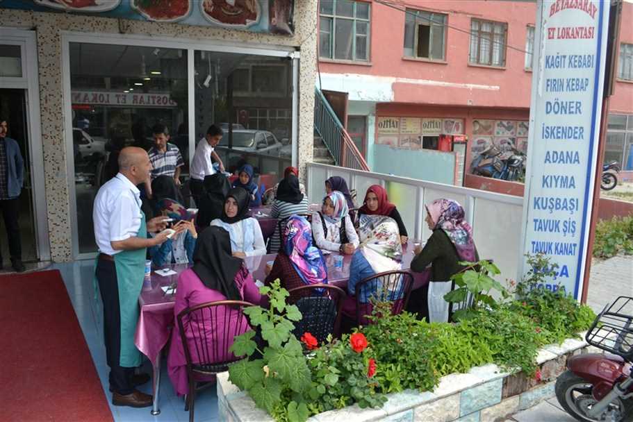 60 Öğrenci, Malatya Kitap Fuarına Götürüldü