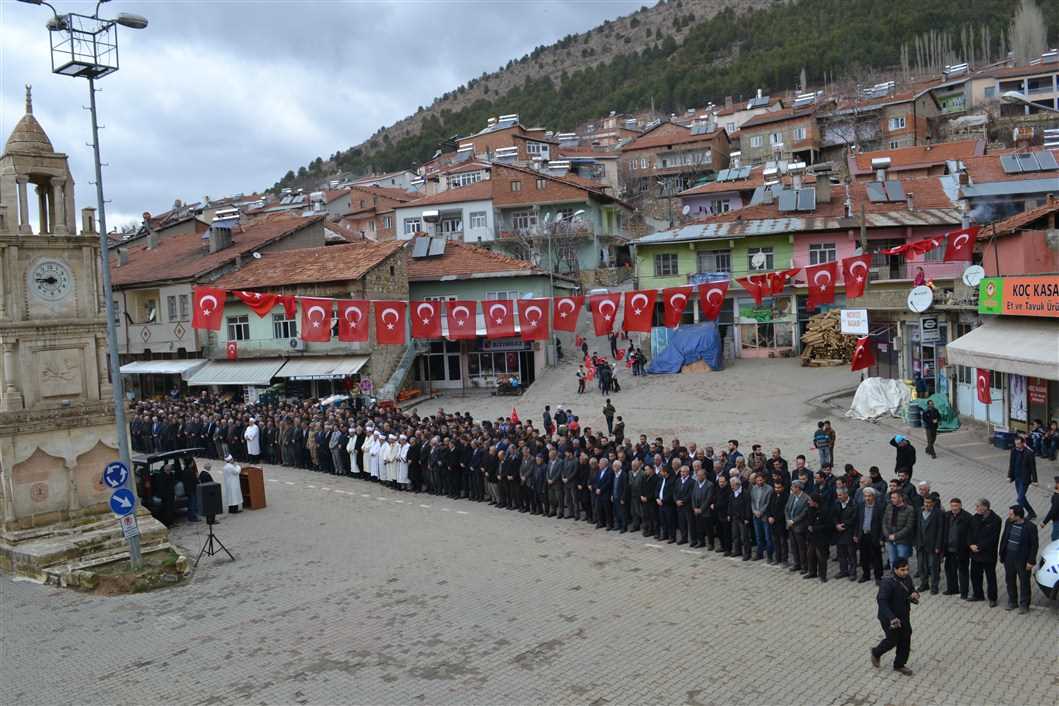 AFRİN ŞEHİTLERİ İÇİN GIYABİ CENAZE NAMAZI