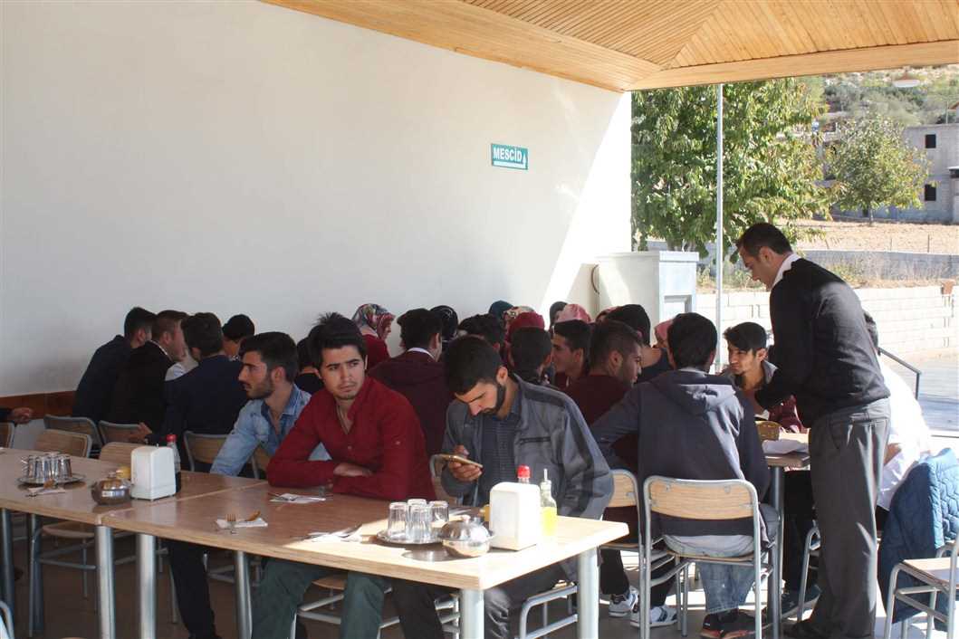 Çelikhan’da 40 Öğrenci Kahramanmaraş Gezisine Götürüldü
