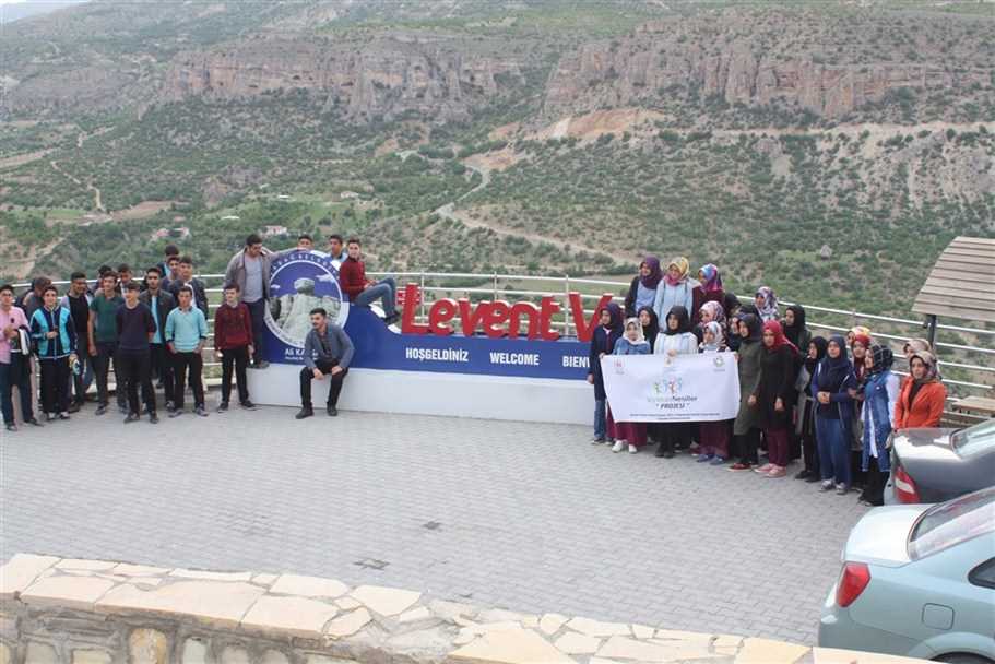60 Öğrenci, Malatya Kitap Fuarına Götürüldü