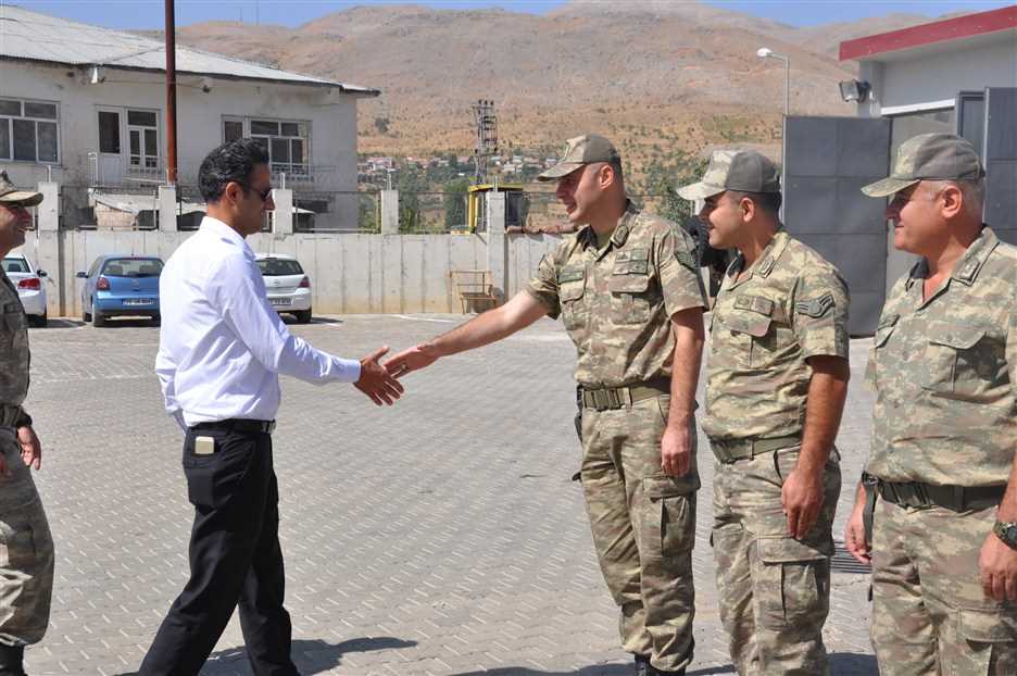 GÜZEL İNSAN  VEDALAŞMAYI BİTİRDİ