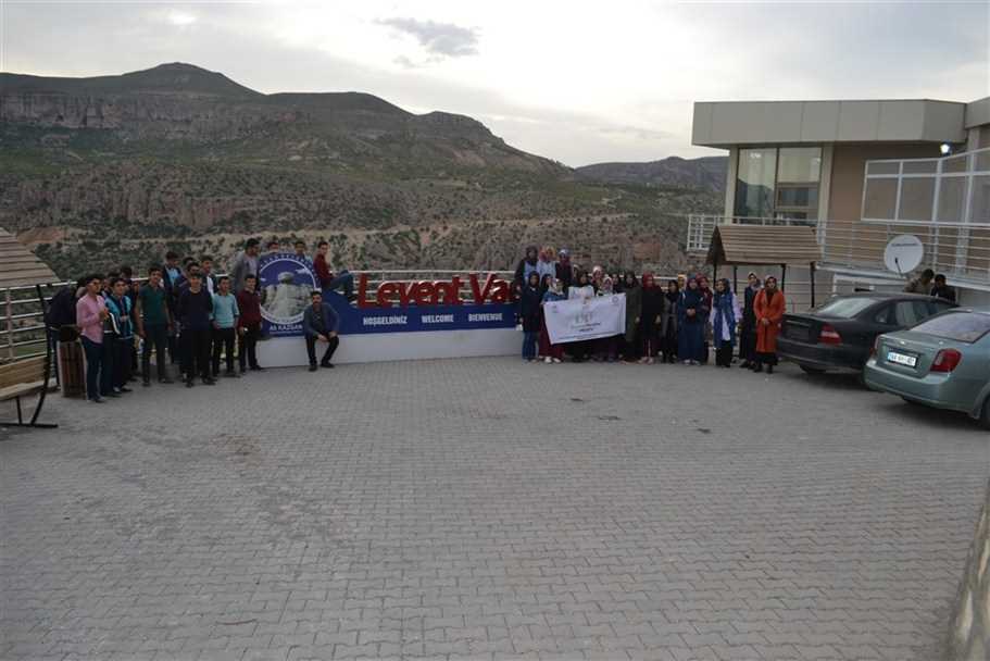 60 Öğrenci, Malatya Kitap Fuarına Götürüldü