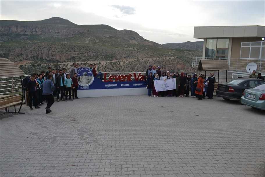 60 Öğrenci, Malatya Kitap Fuarına Götürüldü