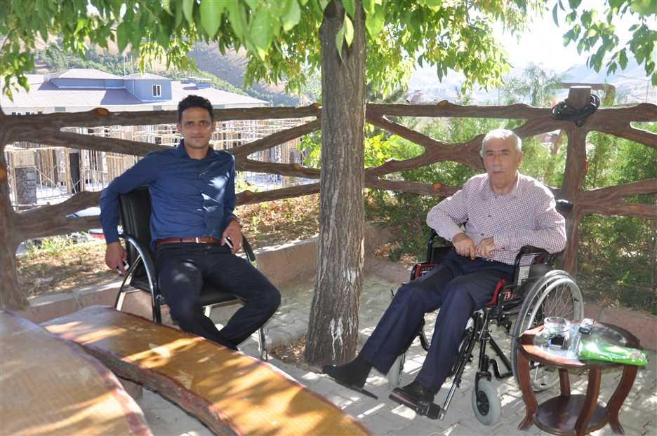 GÜZEL İNSAN  VEDALAŞMAYI BİTİRDİ