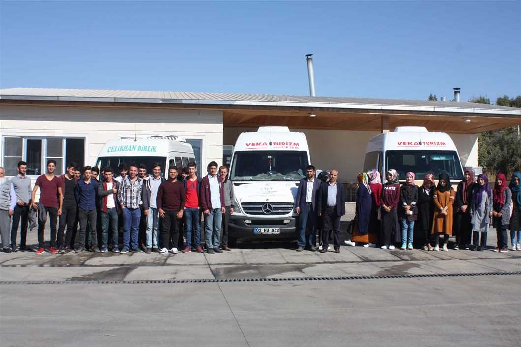 Çelikhan’da 40 Öğrenci Kahramanmaraş Gezisine Götürüldü