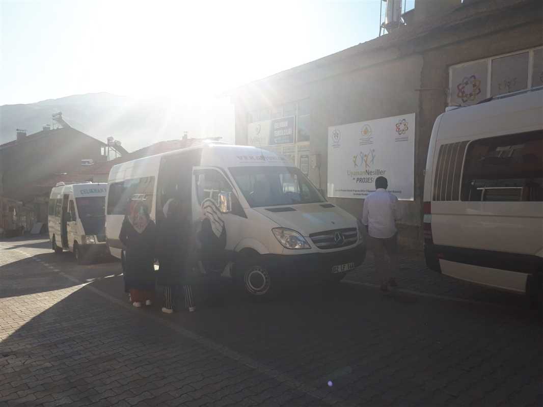 Çelikhan’da 40 Öğrenci Kahramanmaraş Gezisine Götürüldü