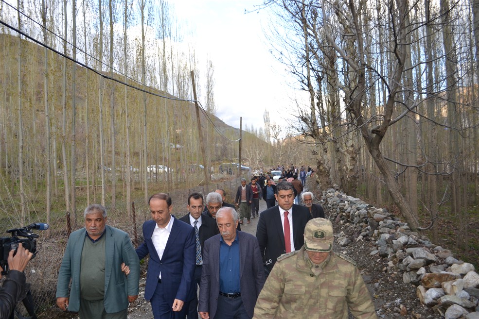 Çelikhan'ın köylerini sel vurdu