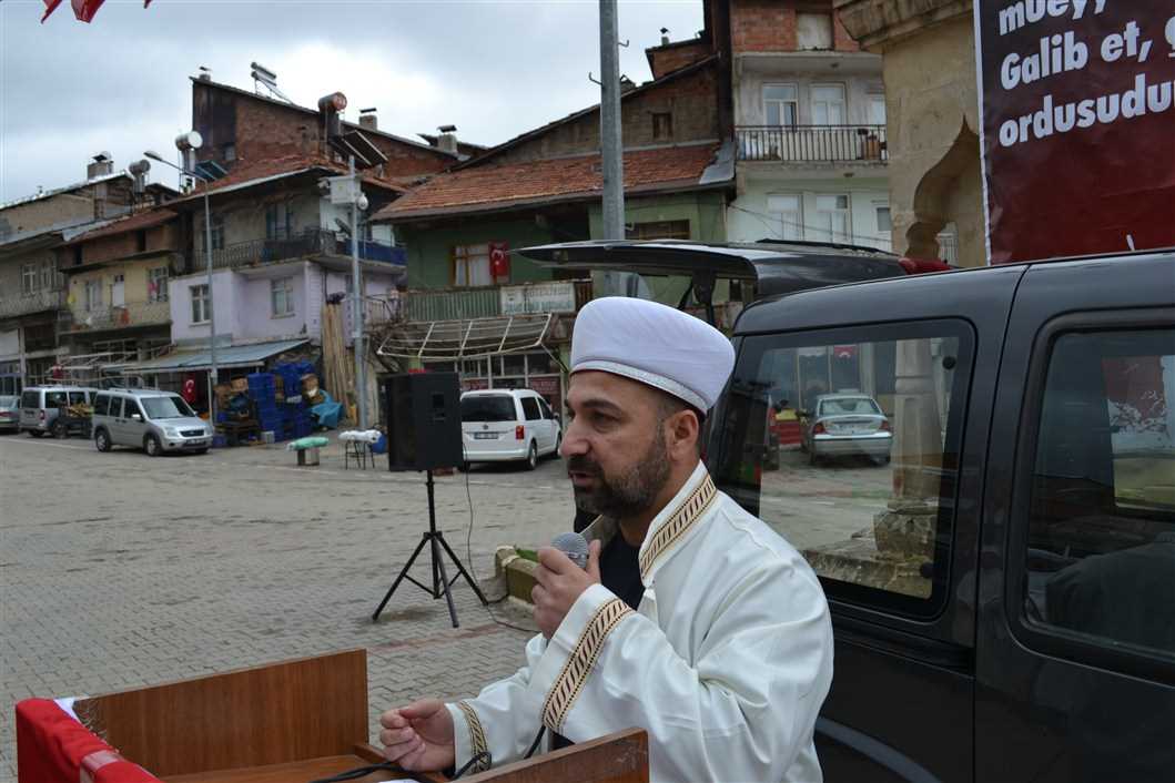AFRİN ŞEHİTLERİ İÇİN GIYABİ CENAZE NAMAZI