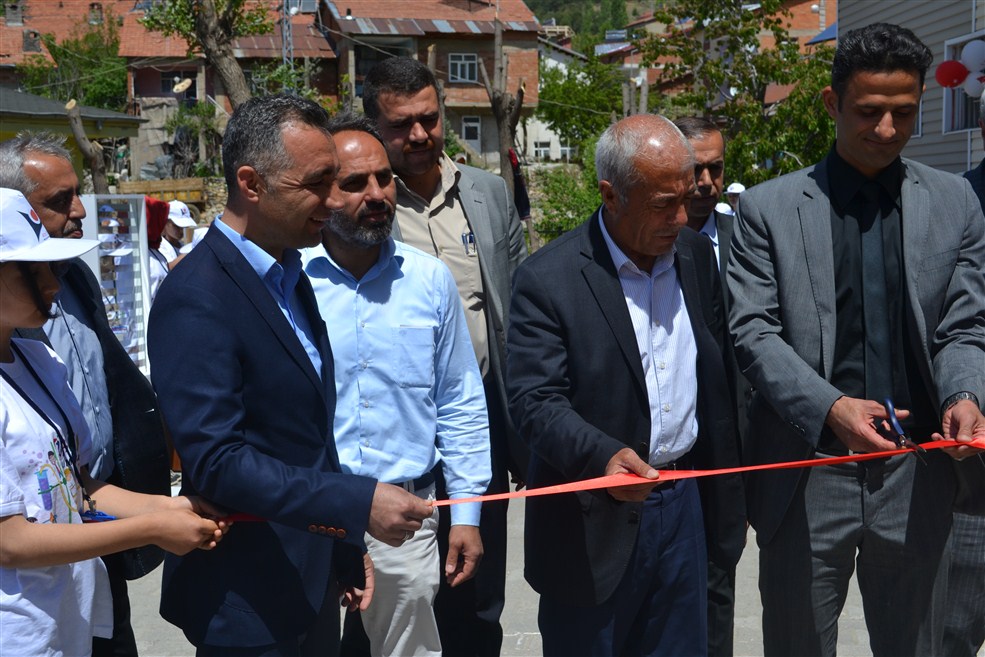 Fatih Orta Okulundan Bilim Fuarı