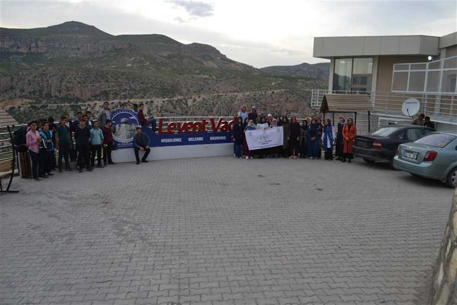 60 Öğrenci, Malatya Kitap Fuarına Götürüldü
