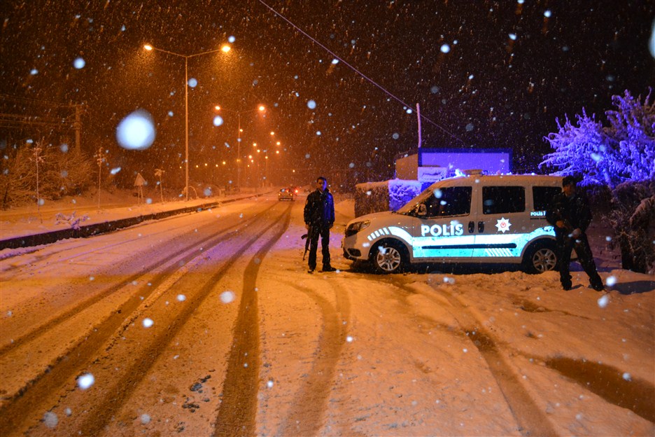 Kar Yağışı Hayatı Olumsuz Etkiliyor!