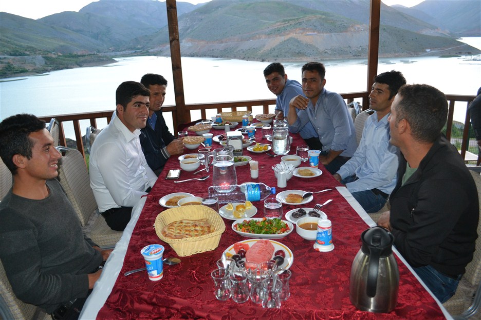 KAYMAKAM VE BAŞKAN’DAN GÜVENLİK GÜÇLERİNE İFTAR