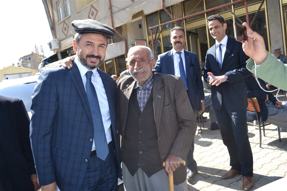 TBMM  başkan vekili Ahmet Aydın Çelikhan'da