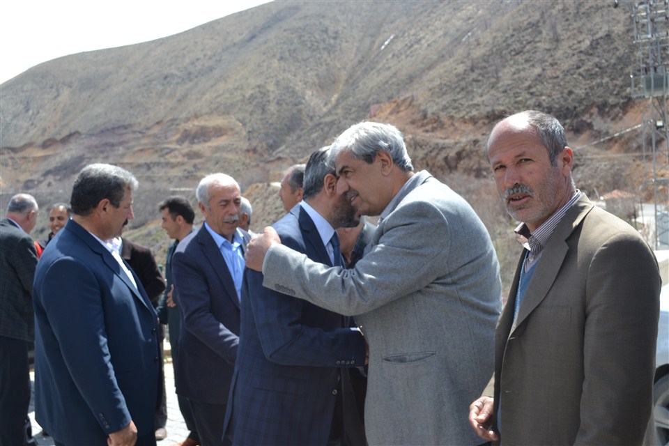 TBMM  başkan vekili Ahmet Aydın Çelikhan'da