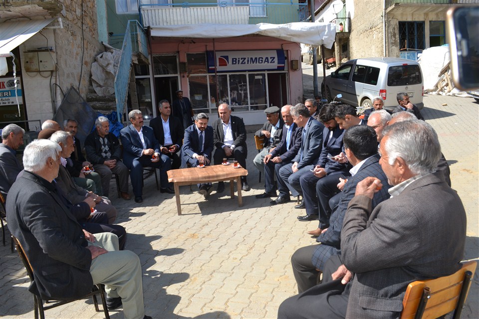TBMM  başkan vekili Ahmet Aydın Çelikhan'da