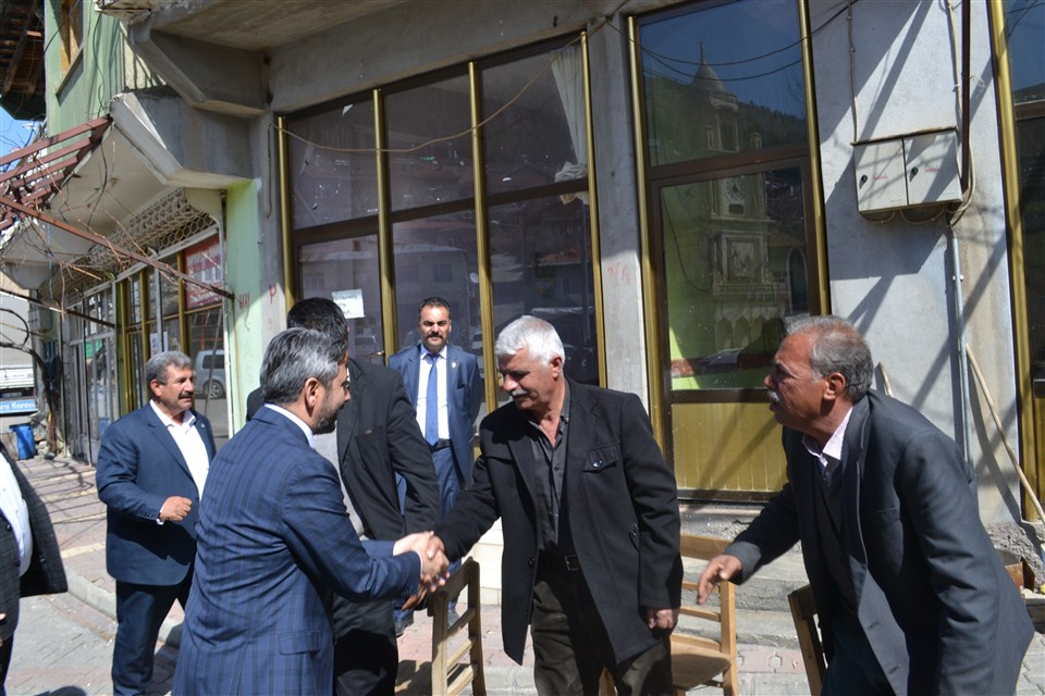 TBMM  başkan vekili Ahmet Aydın Çelikhan'da