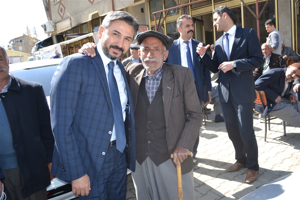 TBMM  başkan vekili Ahmet Aydın Çelikhan'da