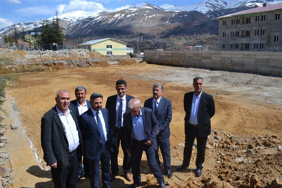 TBMM  başkan vekili Ahmet Aydın Çelikhan'da
