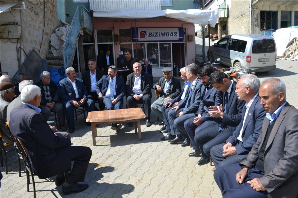TBMM  başkan vekili Ahmet Aydın Çelikhan'da