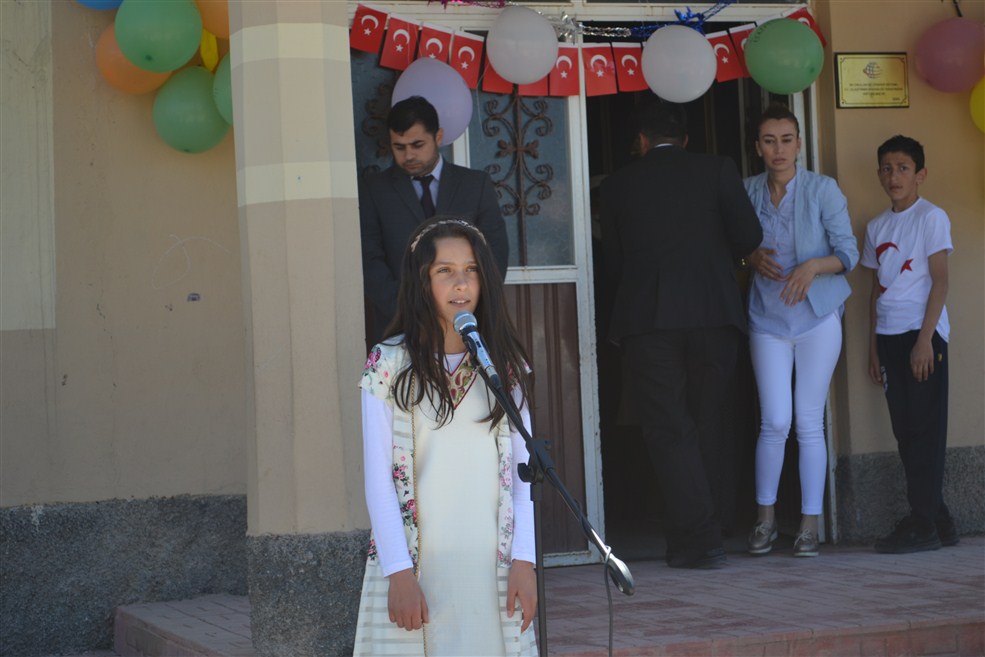 YEŞİLTEPE ORTA OKULU 23 NİSAN ETKİNLİĞİ