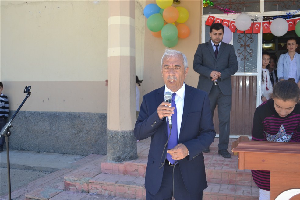 YEŞİLTEPE ORTA OKULU 23 NİSAN ETKİNLİĞİ