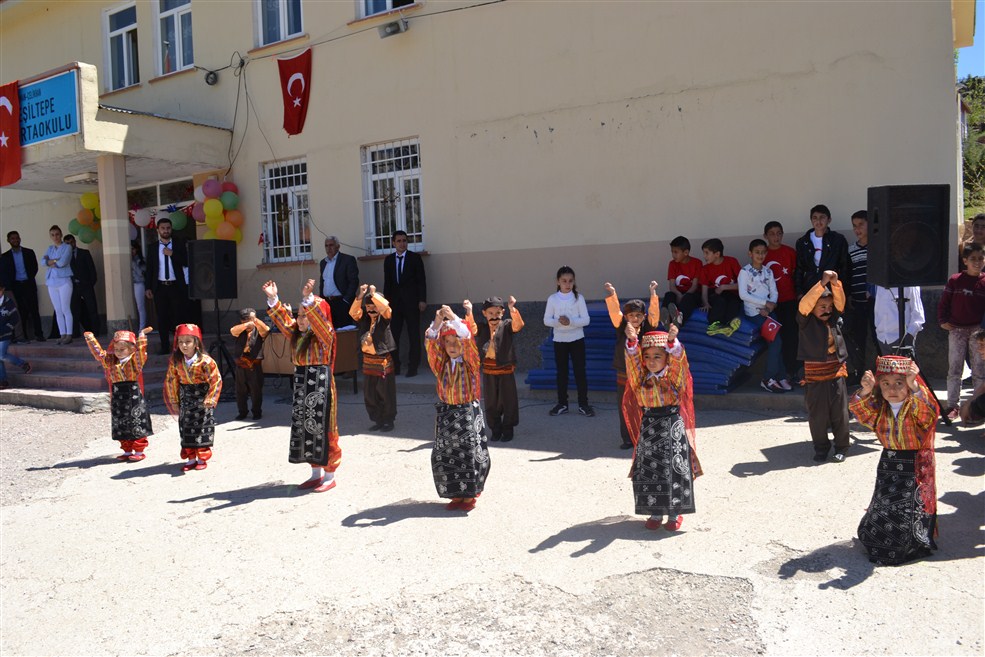 YEŞİLTEPE ORTA OKULU 23 NİSAN ETKİNLİĞİ
