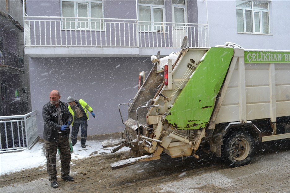 Yılın İlk Karı yağdı
