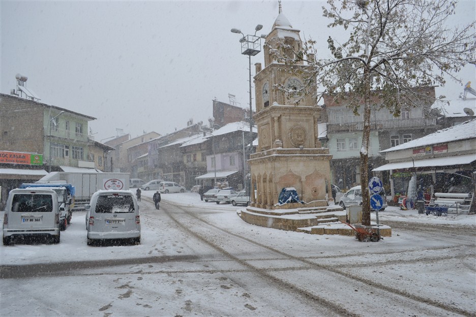 Yılın İlk Karı yağdı