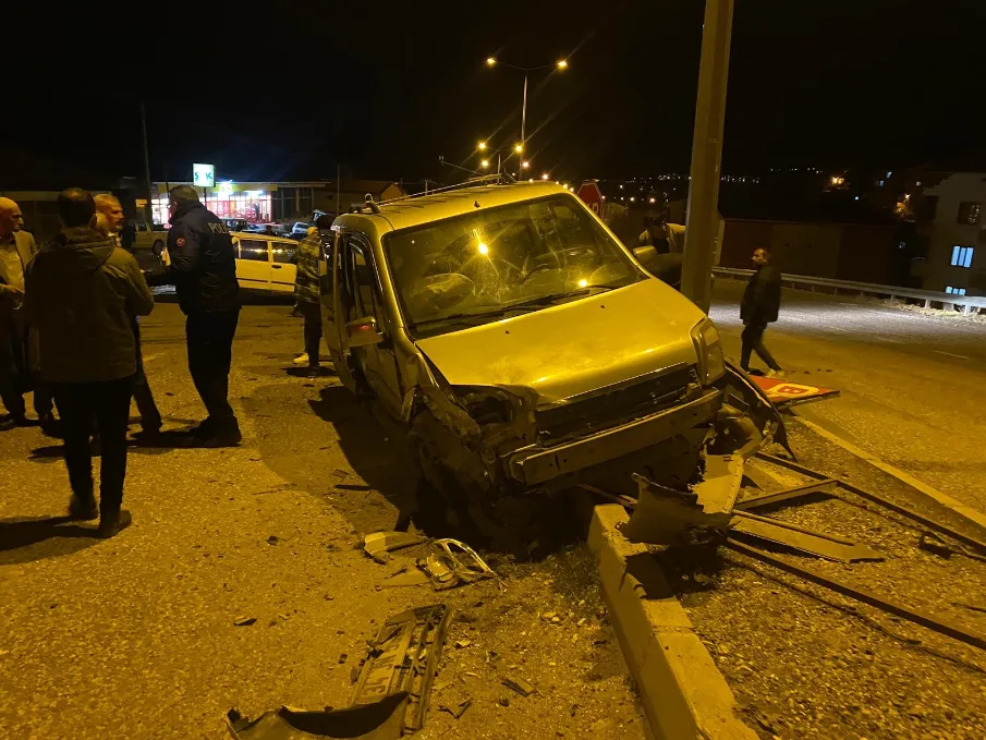 Çelikhan'da Trafik Kazası: 7 Yaralı