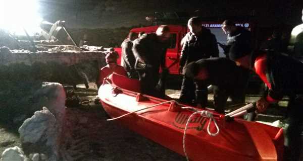 Çat Barajı’nda mahsur kalan balıkçılar kurtarıldı