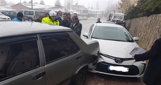 Çelikhan'da Trafik Kazası Meydana Geldi