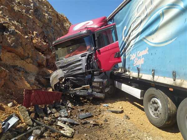 Çelikhan Malatya Yolunda Trafik Kazası: 1 Yaralı