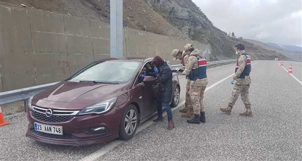 Jandarma'dan Sürücülere Korona Bilgilendirmesi